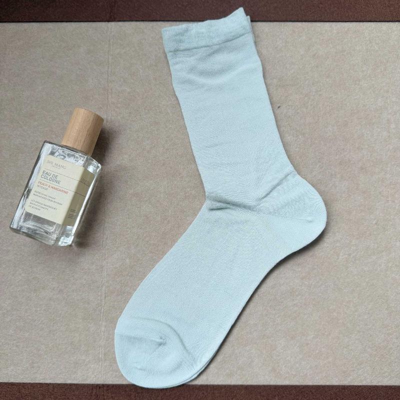 Leichte Kinder-Frotteesocken aus Seide für Frühling und Sommer mit kühlendem und atmungsaktivem Design, Wadenhöhe, einfarbig.