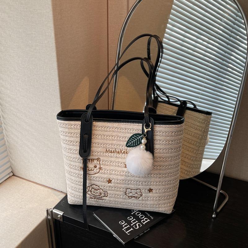 Large capacity casual woven bag tote bag women's new fashion versatile armpit bag travel shoulder bag