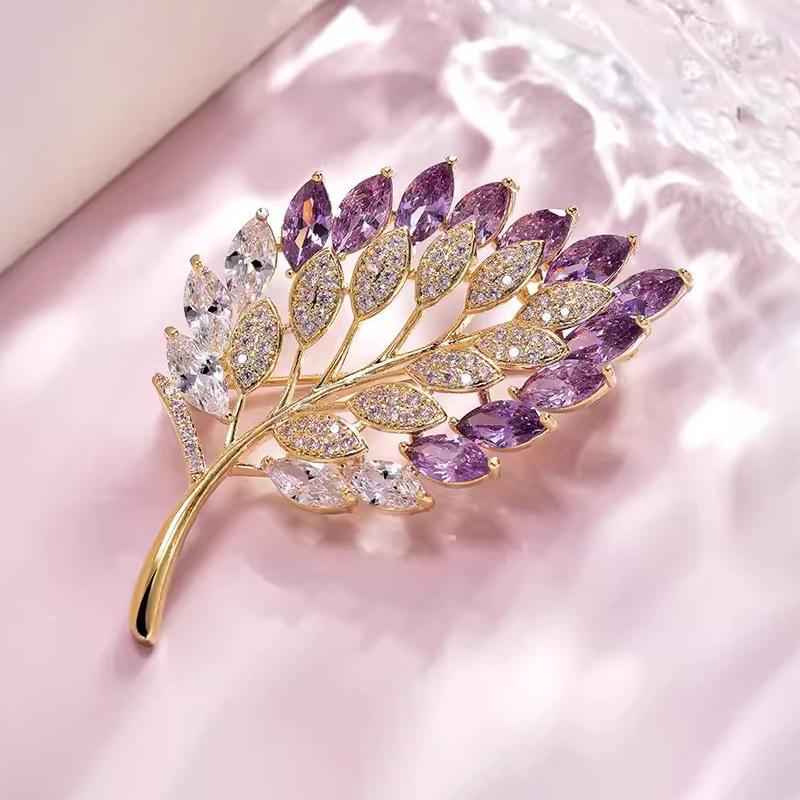 

Брошь в виде аметистового листа, женская изысканная роскошная брошь для костюма, нишевая брошь премиум-дизайна, аксессуары для одежды