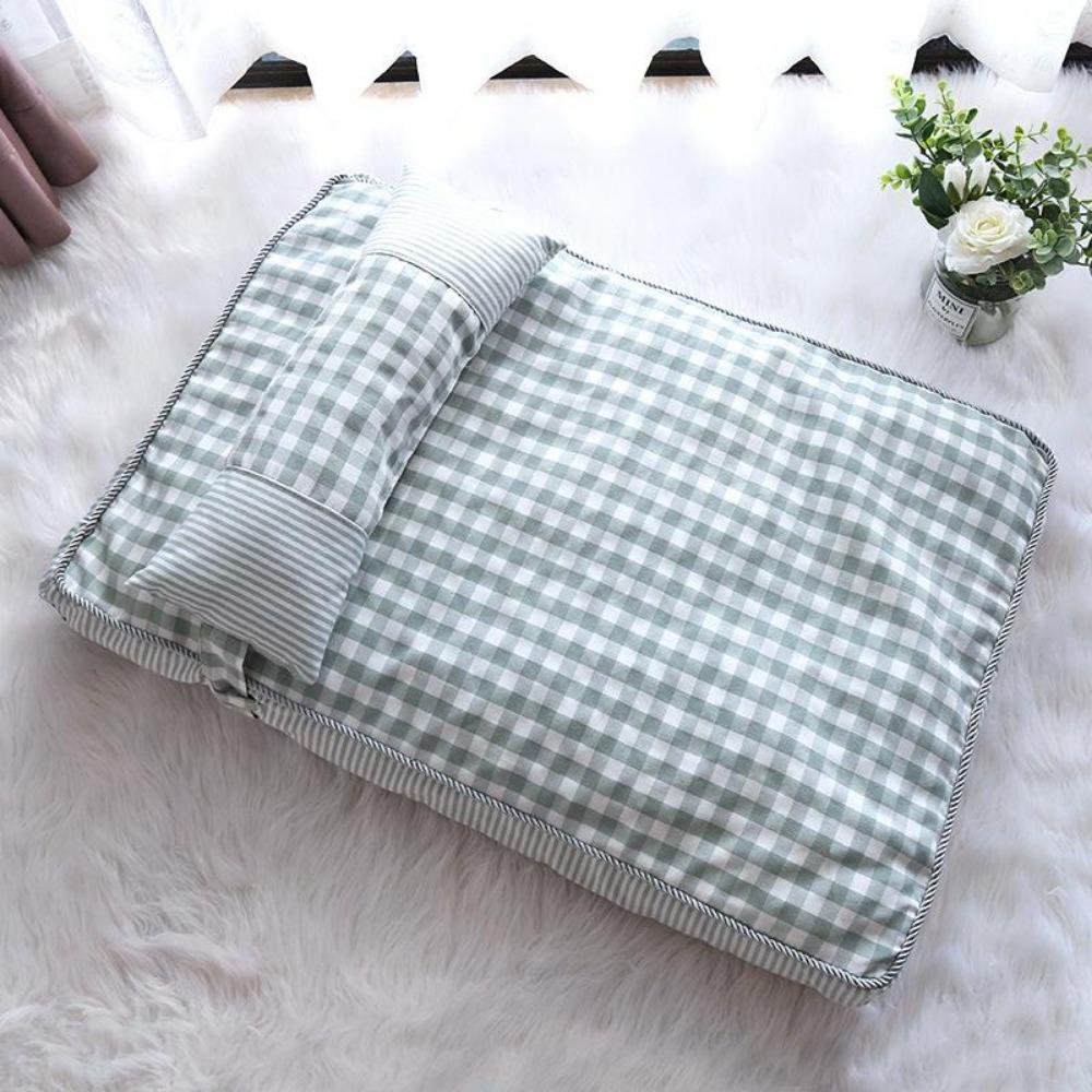 Dog Bed Soft and Comfortable Pet Bed Home Pet Comfortable Sleep Sofa Warm Kennel Pad Cat Mattress, Pet Supplies Sofa Bed