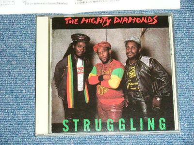 CD MIGHTY DIAMONDS - Struggling D25Y0249 Overheat Record 1985 Ιαπωνία Obi Reggae, Ska & Dub Μεταχειρισμένο