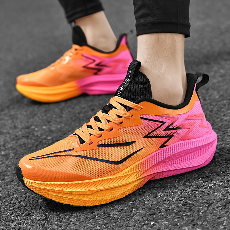 High Quality Men Run Shoes Breathable Sneakers Shock-absorbing Anti Slip Couple Casual Shoes Comfort Ultra Light Training Shoes