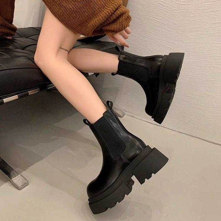Retro Short Boots for Women 2025 Autumn/Winter Western Women's Boots Round Head Short Barrel Bockenstack Boots