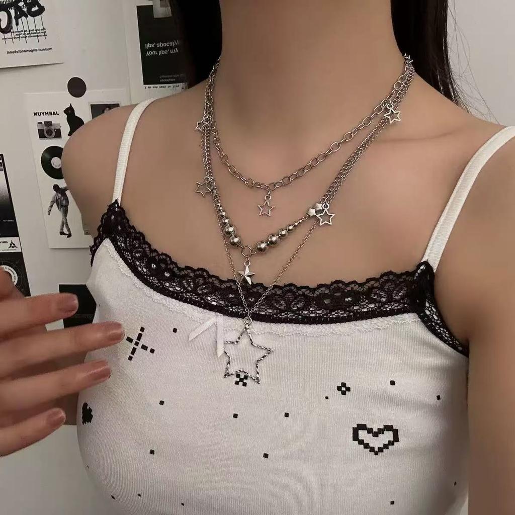 Mehrschichtiges Sternanhänger Halsketten Set, Y2K Mehrfachketten Silberfarben Stapelbare Halsketten für Damen