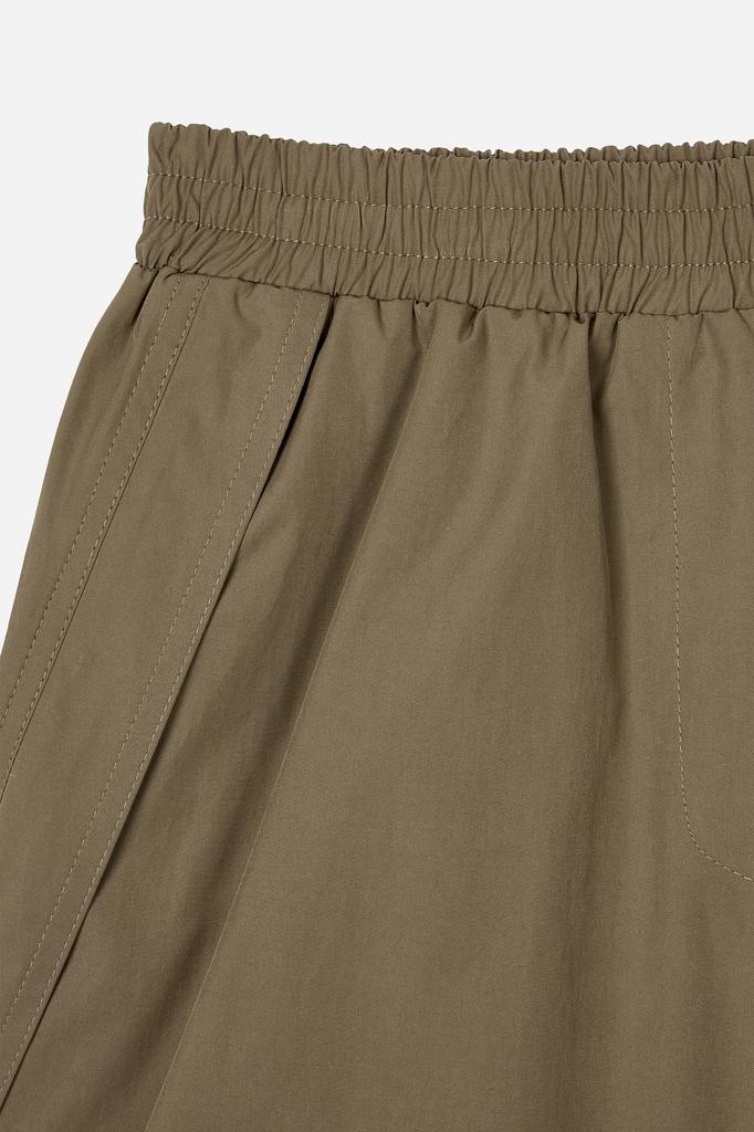 Jaa [Jaah] Elastic Waist Shorts_Beige
