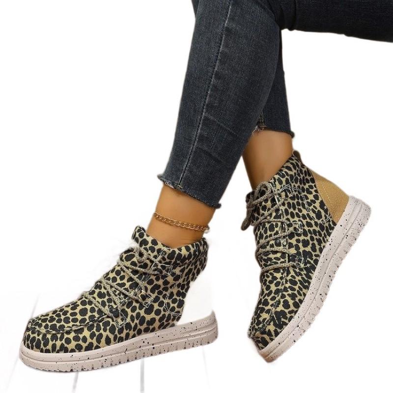 Womens Leopard Print Casual Flat Boots With Lace-Up Front Comfortable Rubber Sole Winter