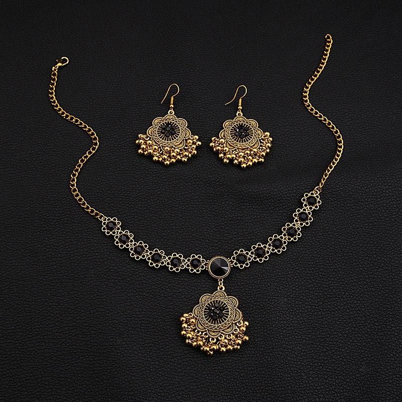 

Palace Style Tassel Earrings Necklace Retro Crystal Flower Jewelry Accessories