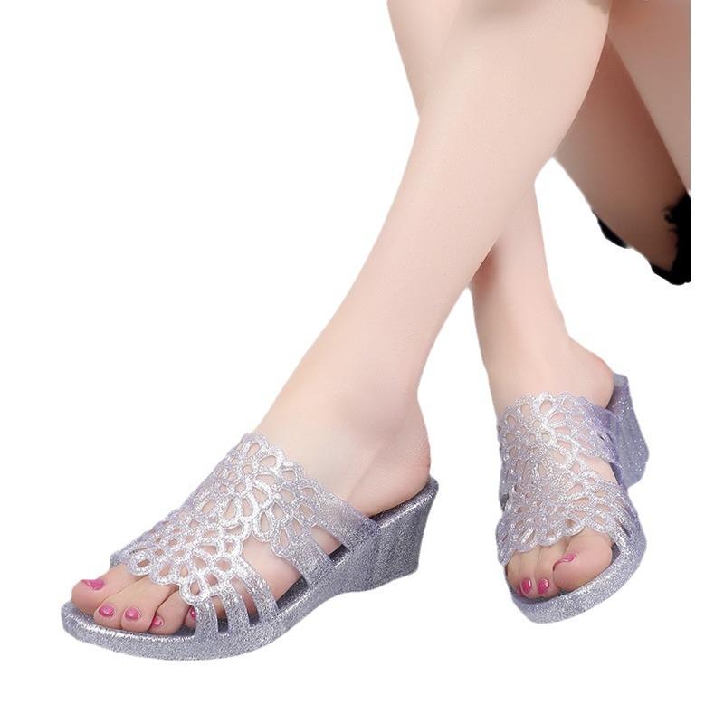 

Женские прозрачные шлепанцы на толстой подошве и высоком хрустальном каблуке 36