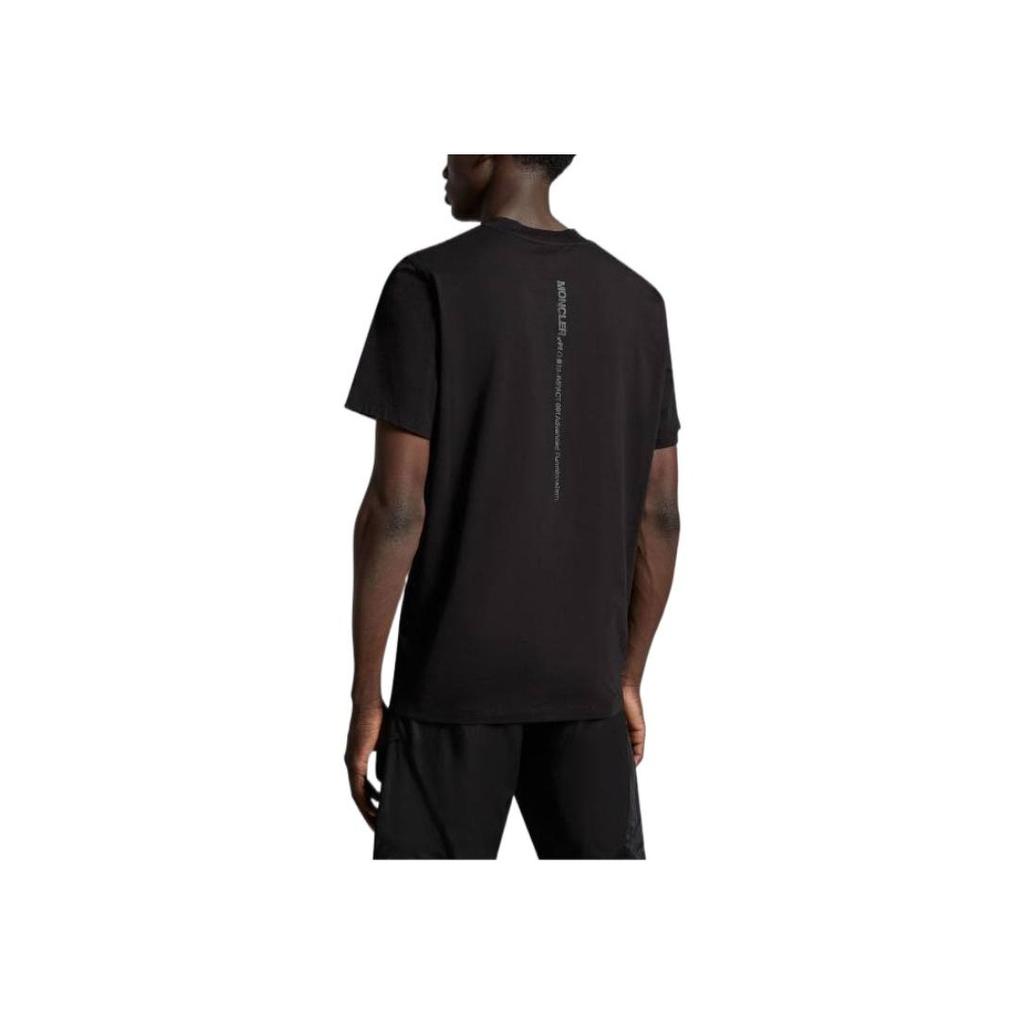 Moncler SS23 Einfarbiges Logo-Prägung Rundhals-T-Shirt Herren Oberteile Schwarz I10918C00007829H8999
