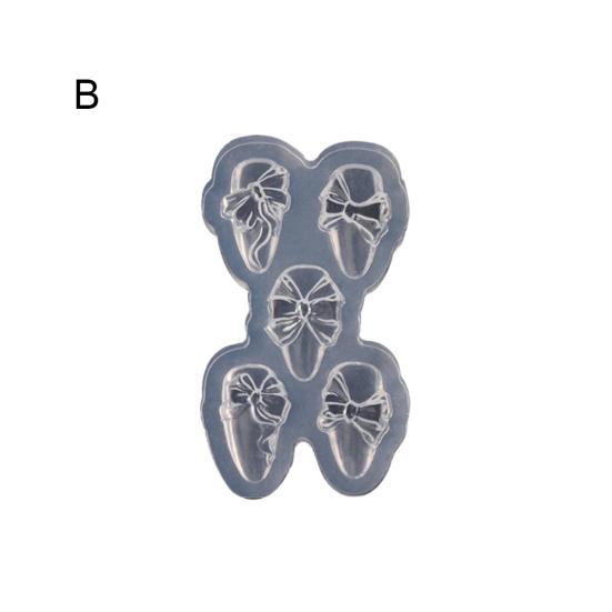 Heart Nail Ornament Carving Mold Fingernail Decor Stamping Stencil