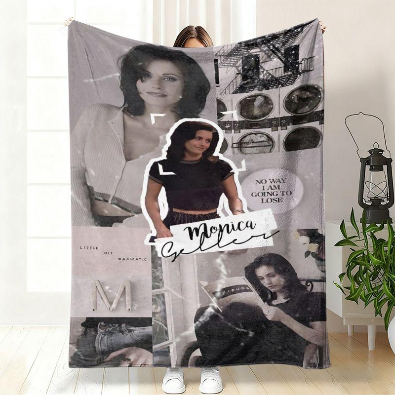 VIKAMA Vintage Movie Collage Flannel Throw Blanket Retro Character Grid Photo Print Soft Warm Sofa Bedroom Home Decor