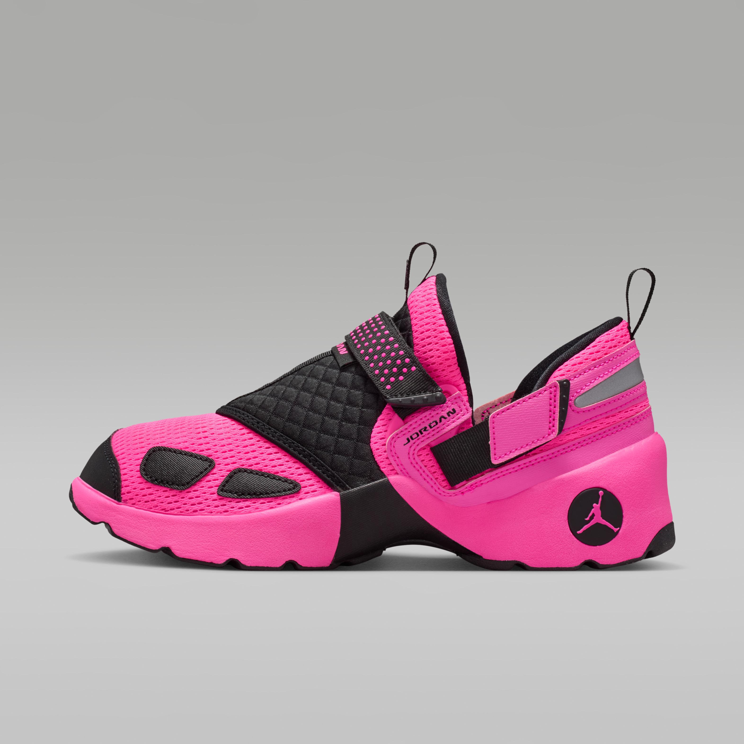 Jordan Trunner LX Pink Blast Black (Women s) 35.5