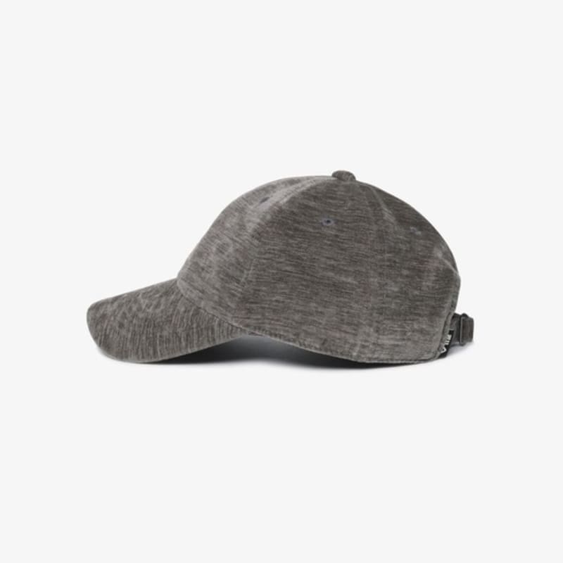 FILA Small Letter Velvet Ball Cap_FS253CP01F001_006