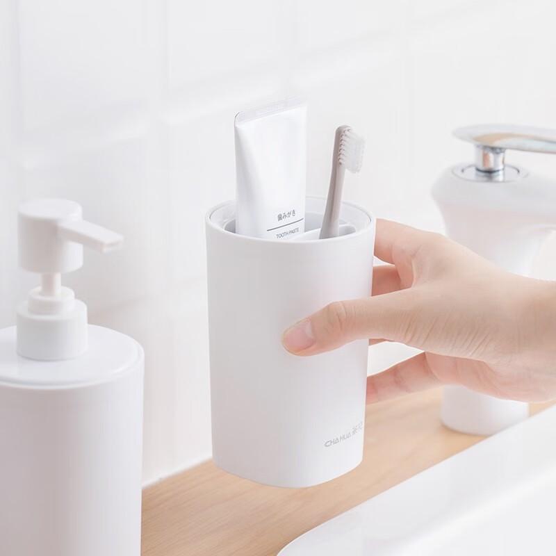 Chahua Aitesi Toothbrush Holder