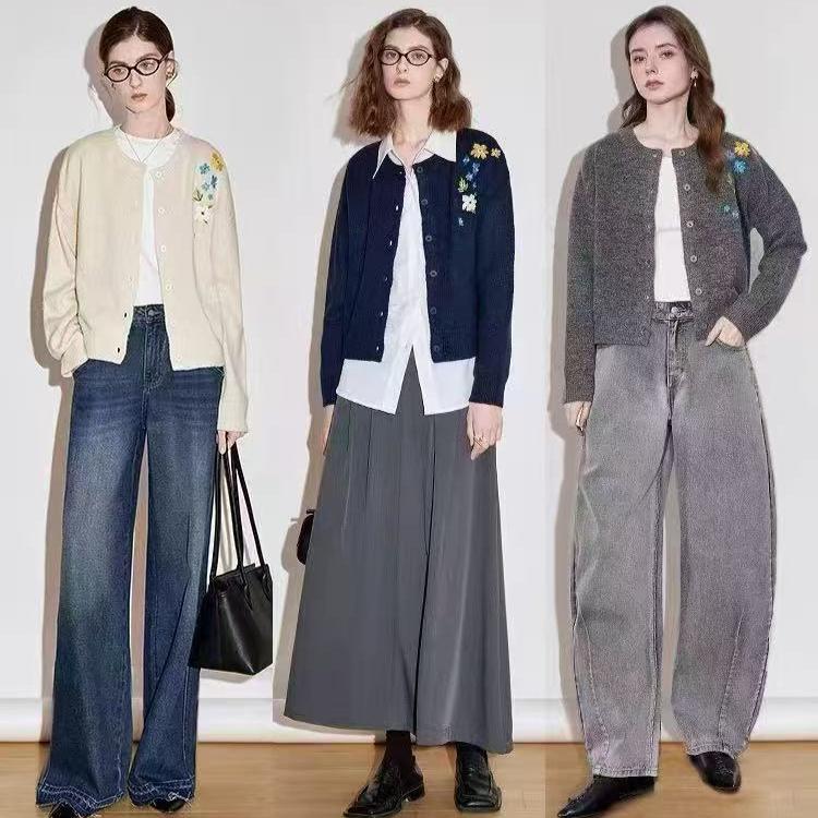 Sweater Cardigan Women's Spring and Autumn Flower-embroidered Knitted Cardigan Casual Loose Sweater Coat Top