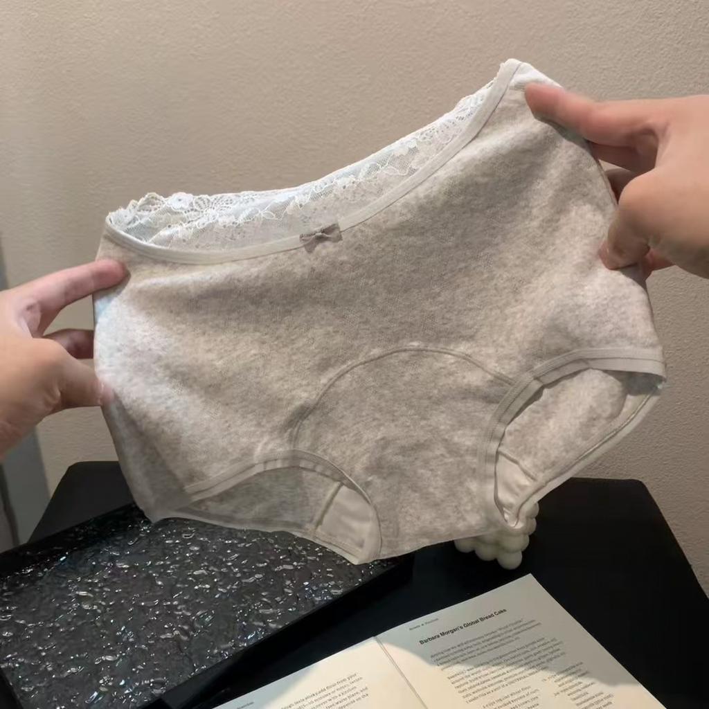 Women's Autumn New Lace Edge Cotton Extended Mid  Waist Flat Angle Briefs