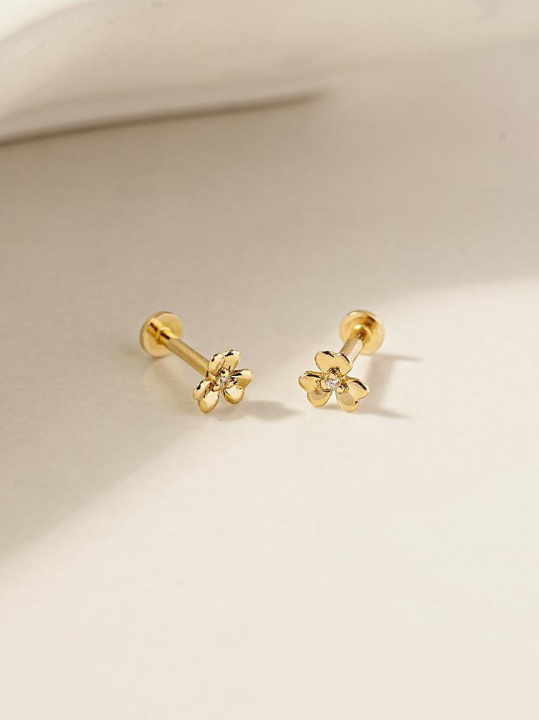 Minimalpiercing 14K Internal Mini Three-Leaf Clover Labret Piercing