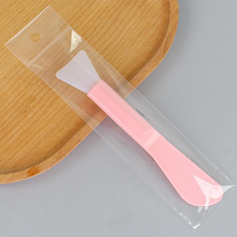 Double-Ended Silicone Mask Brush Mixing Stick Mask Scraper Soft-Tipped Spa Tool Makeup Brush
