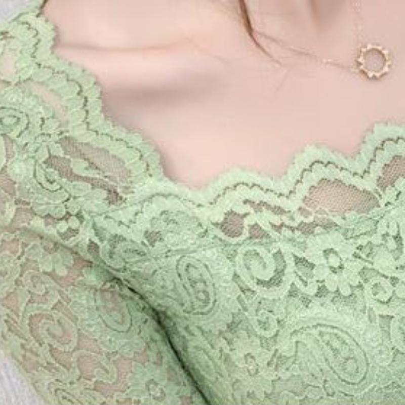 Koronkowy kwadratowy dekolt z długim rękawem francuski niszowy szykowny setka z temperamentem temperament wybuchowy modele kobiece topy retro klasyczne dolne koszule