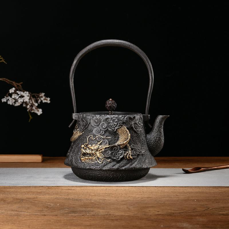 Handmade Relief of Southern Iron Pot Golden Teapot for Boiling Water and Brewing Tea