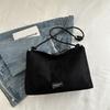 Urban Minimalist Bucket Bag With Special Material For Daily Use