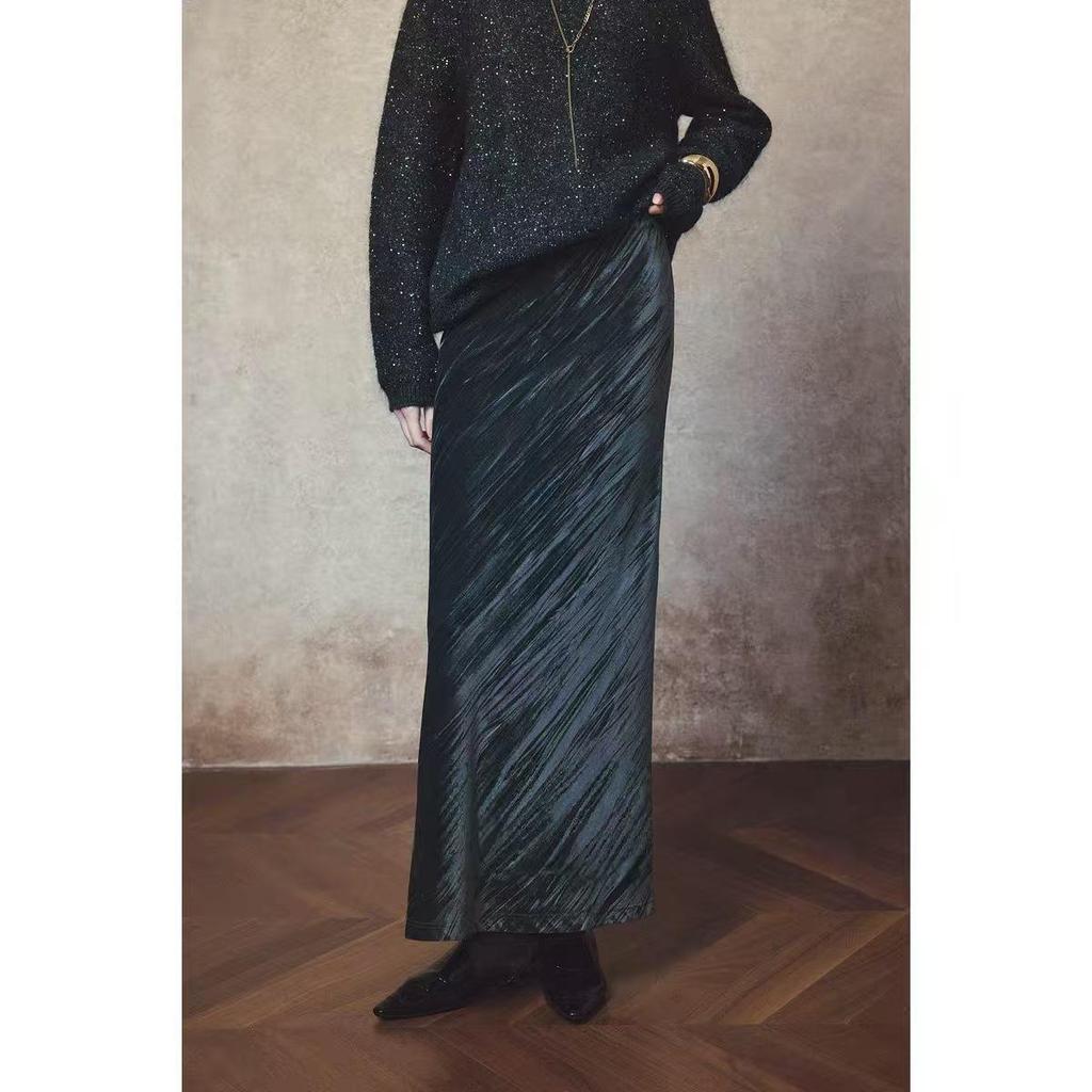 Iridescent Velvet Elastic Fishtail Midi Skirt - High-Waisted, Bias-Cut, Heavy-Duty, Slimming, Women's Autumn/Winter Skirt