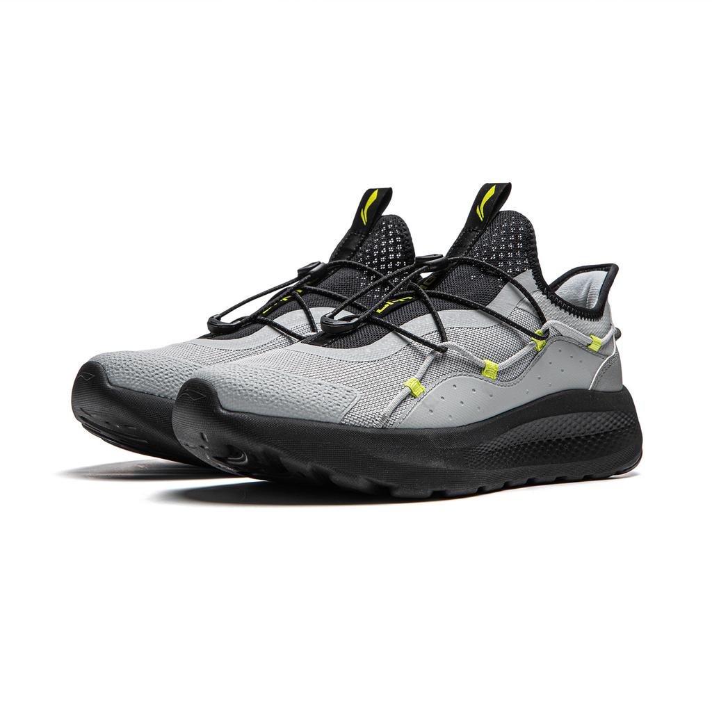 Li Ning Yun Yi Slip-On Weiche Rückfederung Stoßdämpfung Abriebfeste Dicke Sohle Erhöhte Höhe Atmungsaktive Low-Top Freizeitschuhe AGLU263-2