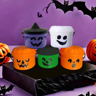 Halloweenský kbelík na sladkosti Mini držák na sladkosti Trick or Treat s rukojetí Malý dýňový kbelík s duchem pro halloweenské párty potřeby