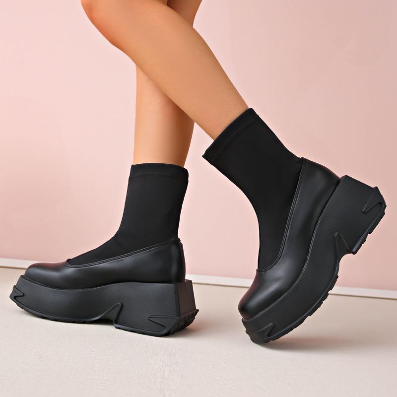 Stretch Boots Women's Round Toe Spliced Sleeve Platform Anti-Slip Wear-Resistant Short Shoe