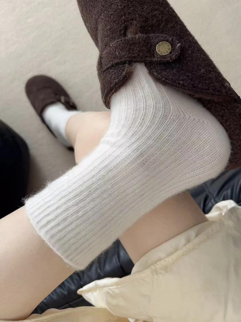 Solid Color Versatile Wool Socks Autumn And Winter Velvet Warm Men'S And Women'S Same Medium Tube Socks Stacked Home Floor Socks Sleep Socks