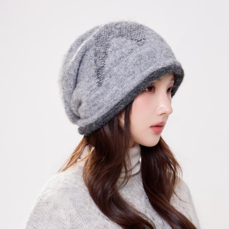Autumn and winter thickened pile hat women's warm and cold-proof wool hat contrasting color crimped big head circumference bag head hat spot