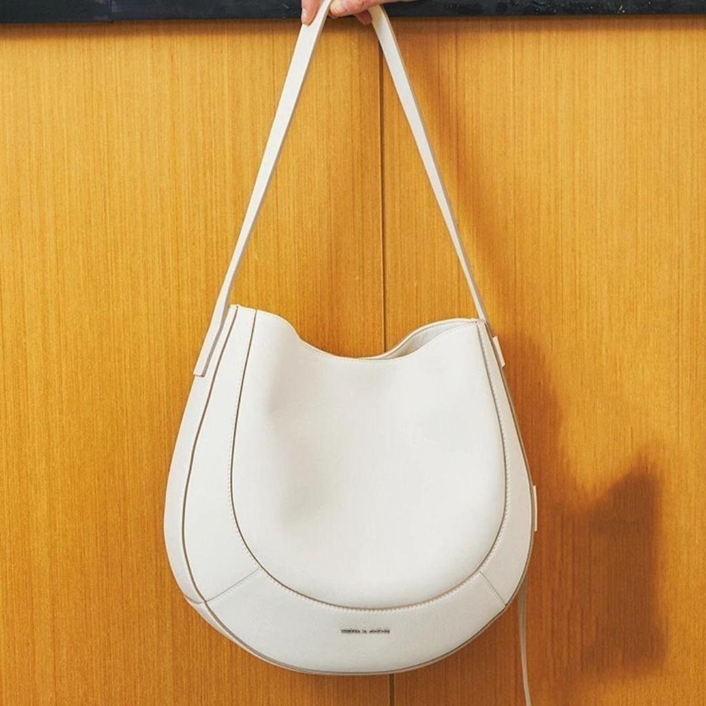 2025 Large Capacity Commuter Bag - Versatile Shoulder/Crossbody Handbag for Travel, Shopping, and Dating