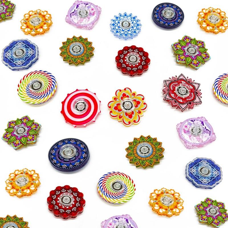6Pcs Graffiti Retro Style Fingertip Top Color Decompression Small Toy Creative Rotating Gear Fingertip Top Convenient To Carry