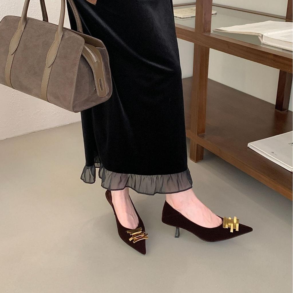 2025 autumn and winter new thin high heel shallow mouth versatile suede cover feet OL commuter work women's single shoes