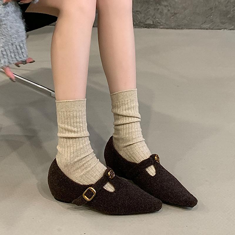 Pointed shoes fleece single shoes 2025 autumn and winter heightening shoes flat shoes shallow mouth Mary Jane shoes