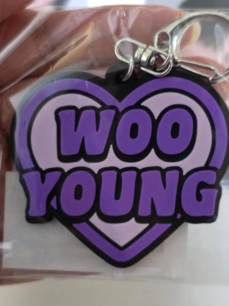 ATEEZ Discount) Japan FC Koo Ji-wooyeon Photocard + Keyring