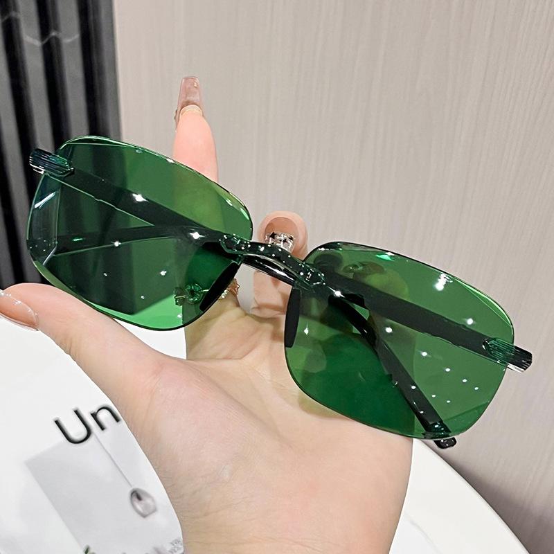 

1Pcs Classic Fashion Square Plastic Frame Glasses Women Sunglasses For Men Daily Life Shades Eyewear Accessories
