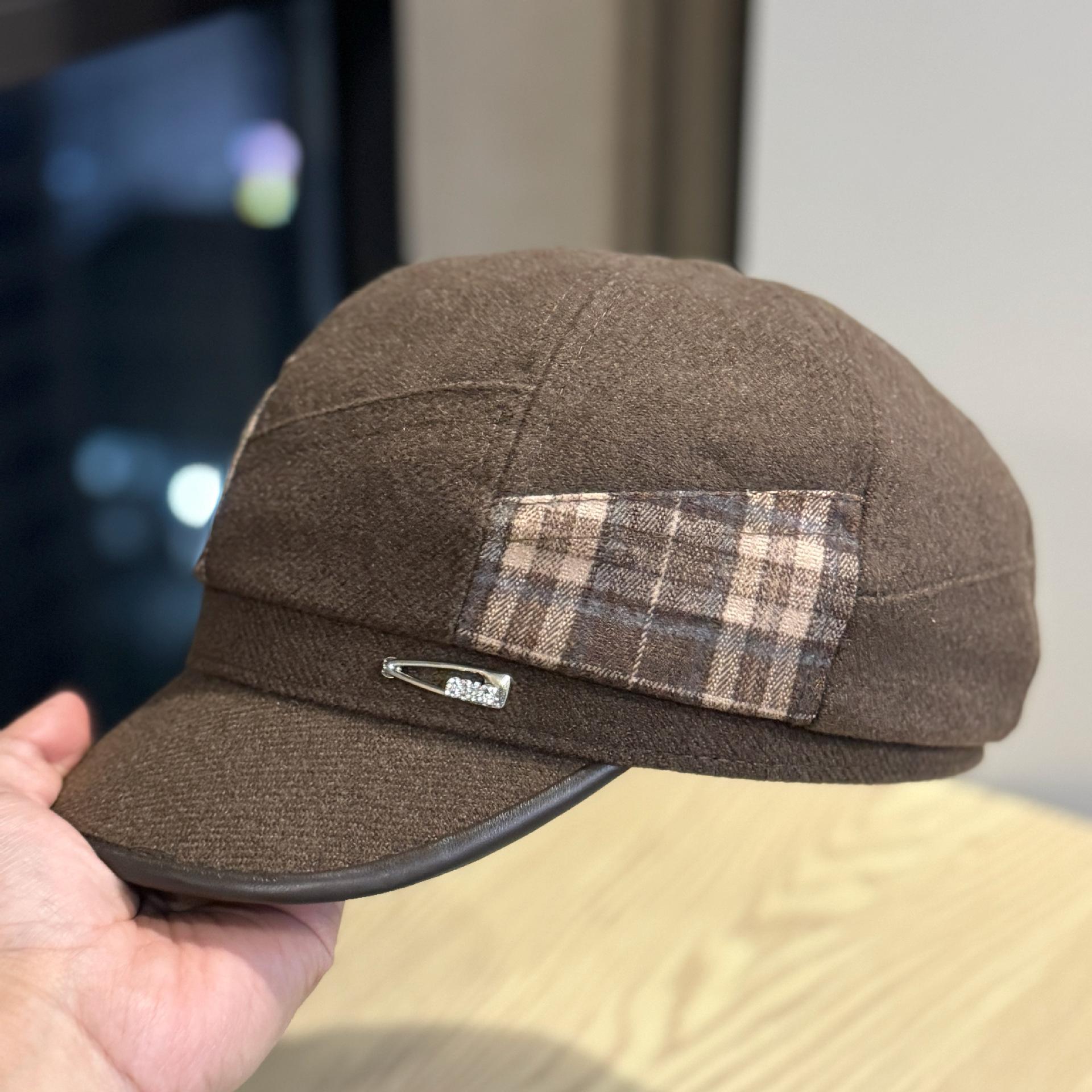 

Новый берет в корейском стиле, в клетку, с цветовыми блоками, для женщин, на осень и зиму, универсальный, подчеркивающий лицо, маленькая британская ретро шляпа художника, восьмиугольная шляпа Adjustable