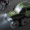 1:32 Conqueror 8X8 Armored Vehicle Alloy Model Car Toy Diecasts Metal Casting Sound and Light Car Toys For Children Gift