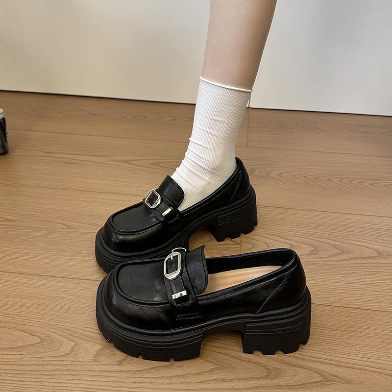 

Black retro loafer small leather shoes women s 2025 autumn new platform British style thick heel skirt Mary Jane single shoes 35 чёрный