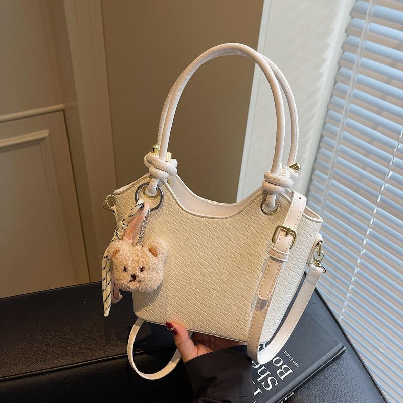 This Year's Popular Small Bag Women's Summer 2025 New Fashion Messenger Bag Niche Design Korean Version Bucket Bag
