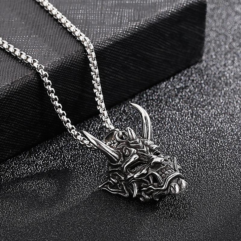 European and American Triangle Prajna Ghost King Mask Hip-Hop Versatile Skeleton Style Necklace Pendant 60CM(Necklace Long)