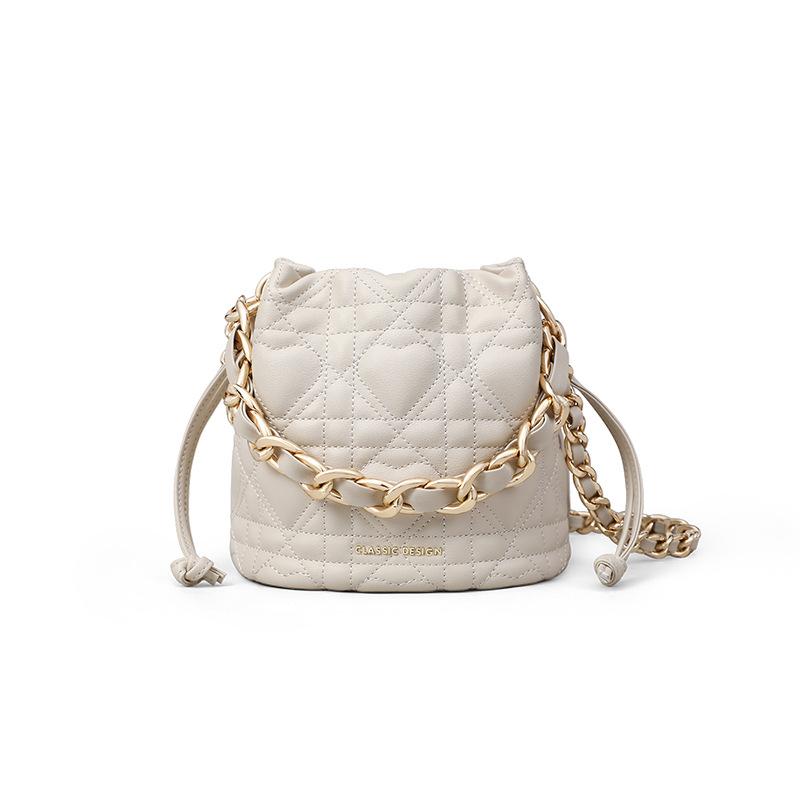 A New and Fashionable Korean Version of One-shoulder Crossbody Bag Fashionable Chain Bucket Handbag Handbag Small Carry Bag