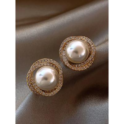 2pcs Retro French Rose Pearl Petal Earrings Suitable for Women's Daily Accessories