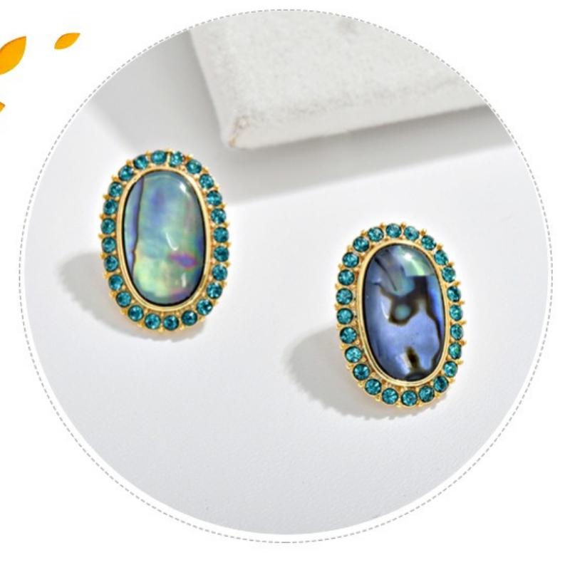 New Trendy Accessories, Oval Pendant Earrings, Exquisite Shell Earrings, and High-end Earrings