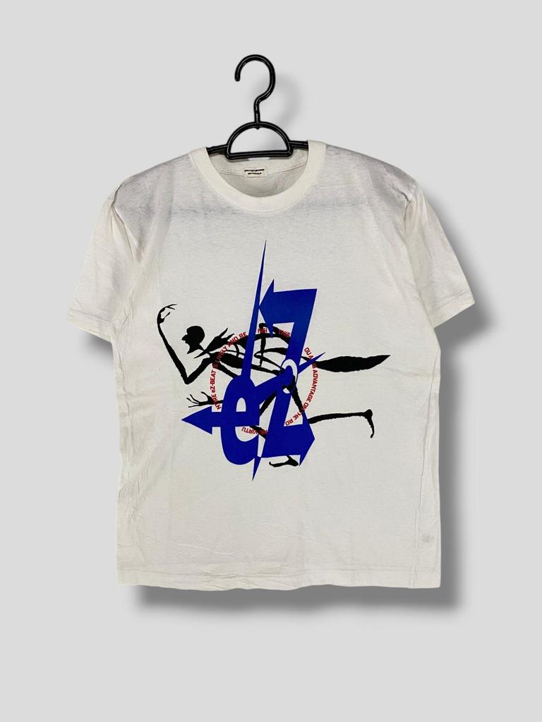 Vintage 80s Epic/Sony records "we make a tv ROCK and make a video ROLL" shirt Japan record label and video game publisher white Small
