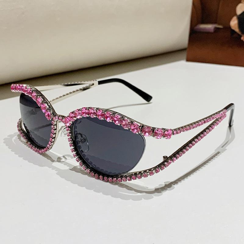 Cat-Eye-Sonnenbrille Damen Diamantenbesetzte Sonnenbrille Trendige Herren Personalisierte Show Retro Sonnenschutzbrille