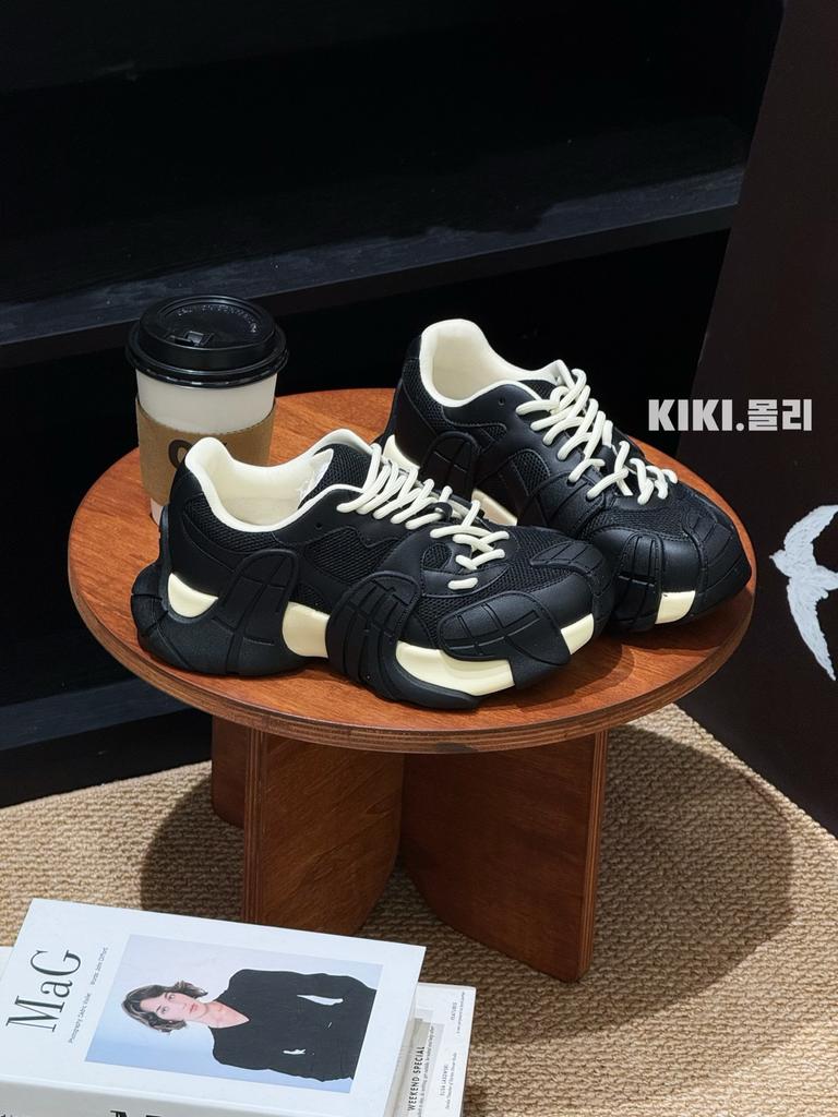 Octopus Futuristic Dad Shoes Women's Ins Tide 2025 Early Autumn New Retro Niche Splicing Casual Sports Shoes