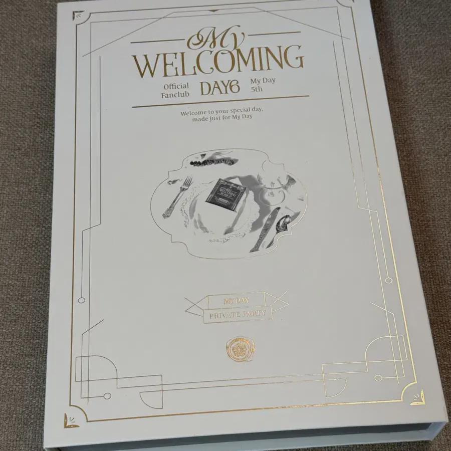 

Day6 Official 5th Kit