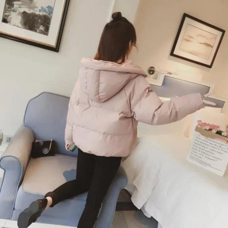 Зимняя новая хлопковая куртка женская короткая свободная куртка с капюшоном куртка — фото 9